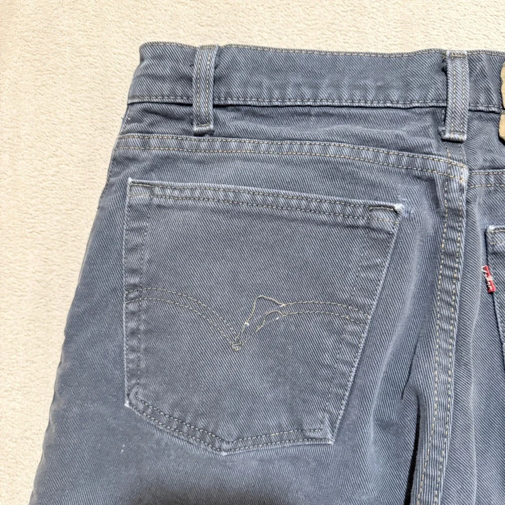Vintage Levi's 550 Jeans Men 32x36 Blue Relaxed Fit Tapered Leg 90s USA Made Y2K